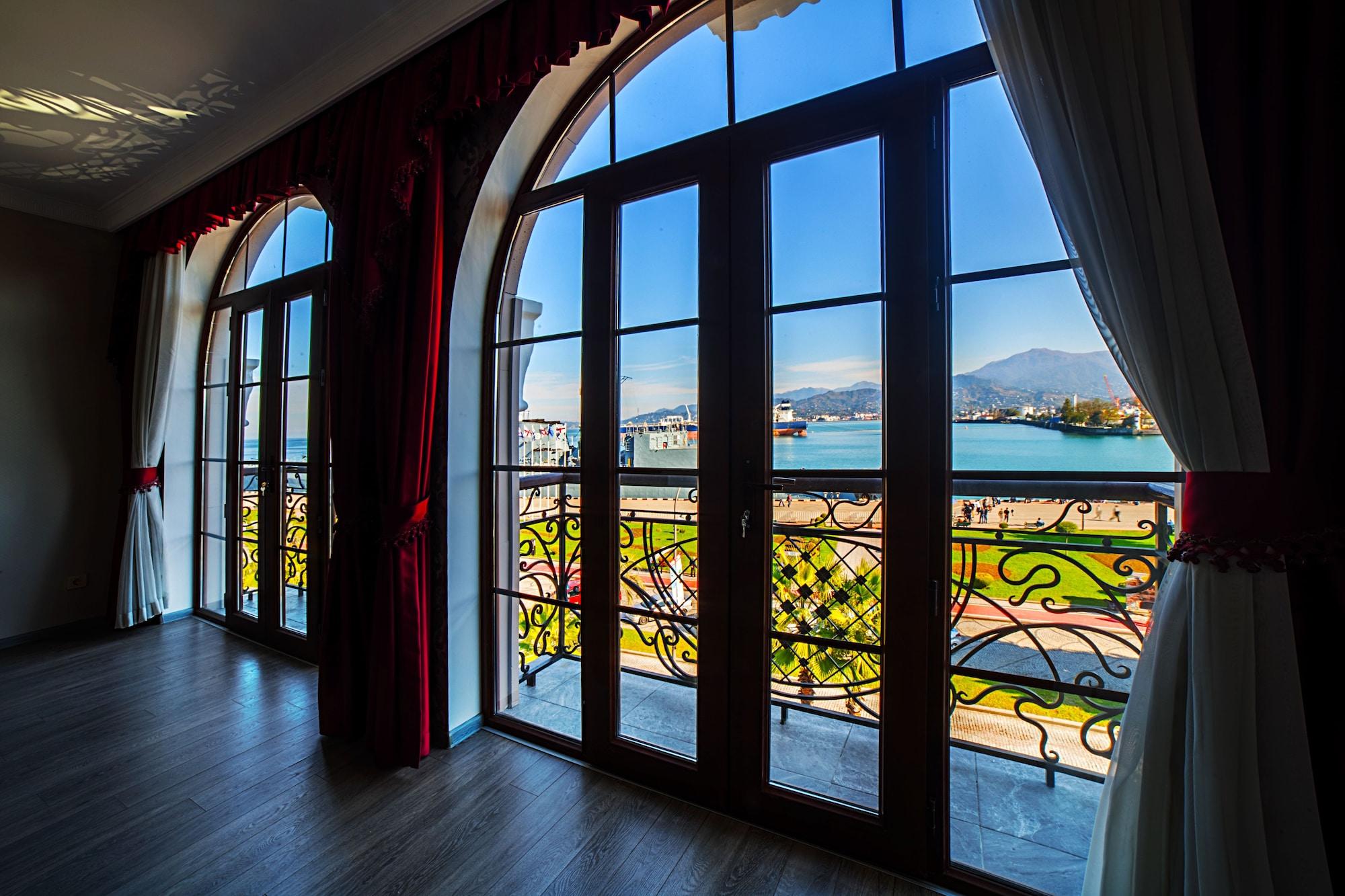 The Admiral Hotel Batumi Luaran gambar